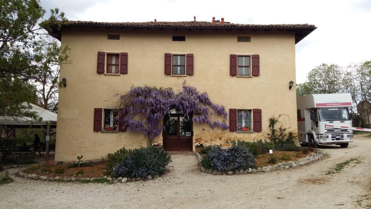 Agriturismo Montevecchio Isolani Monte San Pietro Exteriér fotografie